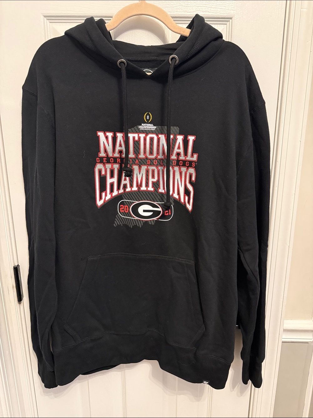 47 Georgia Bulldogs Black Playoff 2021 Champions Pullover Hoodie Sz XL NWT